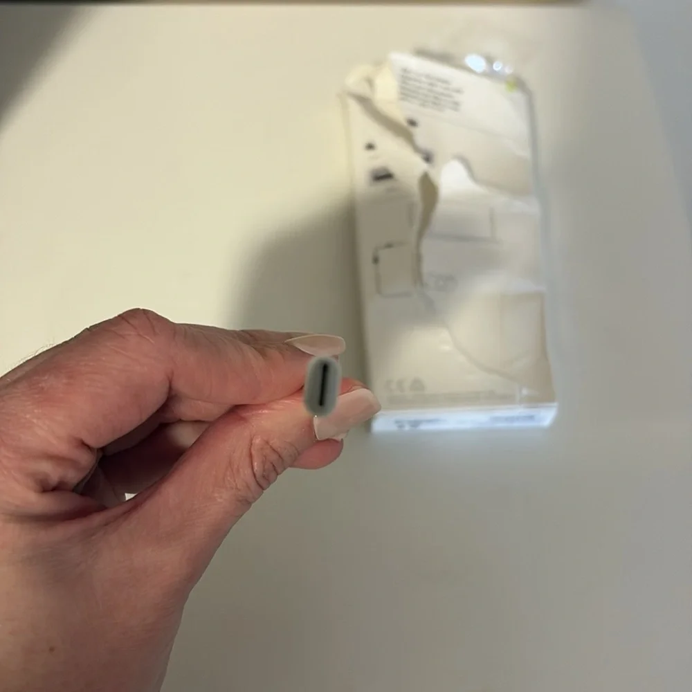 Original Apple USB-C to USB Adapter for MacBook/iPad MJ1M2AM/A A1632 Open Box